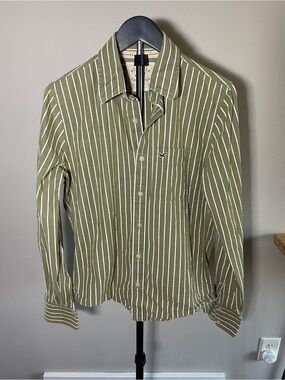 Vintage Y2K Men’s Hollister Olive Striped Long-Sleeve Button Down Shirt